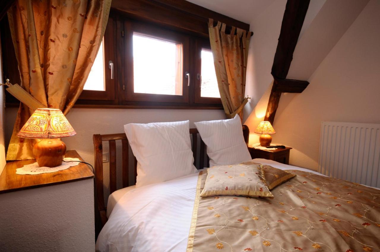 La Cour Du Bailli Suites & Spa Bergheim Exterior photo