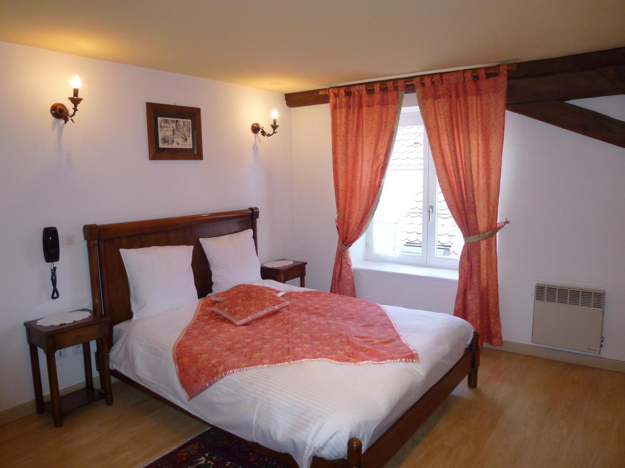 La Cour Du Bailli Suites & Spa Bergheim Exterior photo